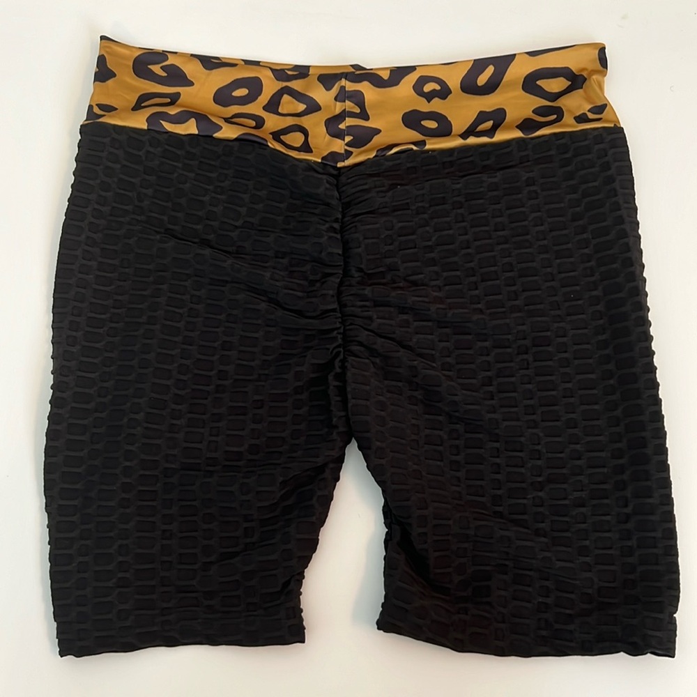 NIB 3XL Stretch Booty Shorts with Animal Print Accent